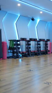 4 studio class